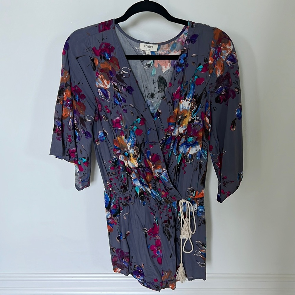 Umgee Romper size small